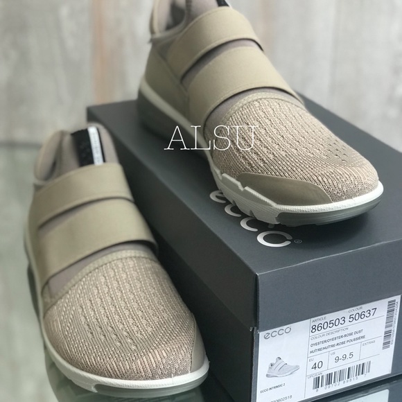 ECCO Intrinsic 2 Band Oyster Cream Canvas W AUTHEN - Picture 2 of 8